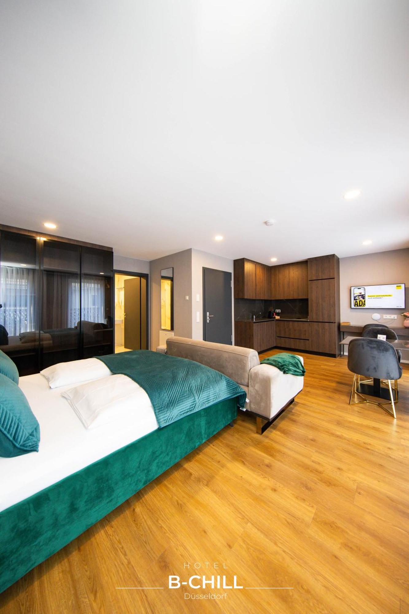 Haus Hillesheim Hotel 4*